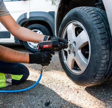 Mobil kerékcsere és defektjavítás